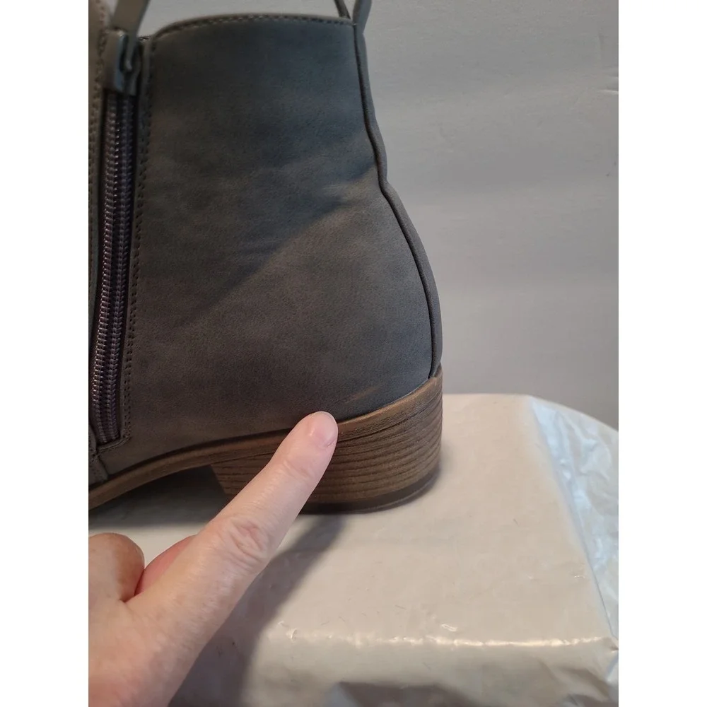 JEOSSY Women's Ankle Boots Gray Thick Heel Low Heel 905 Sz 8.5 Double Zipper